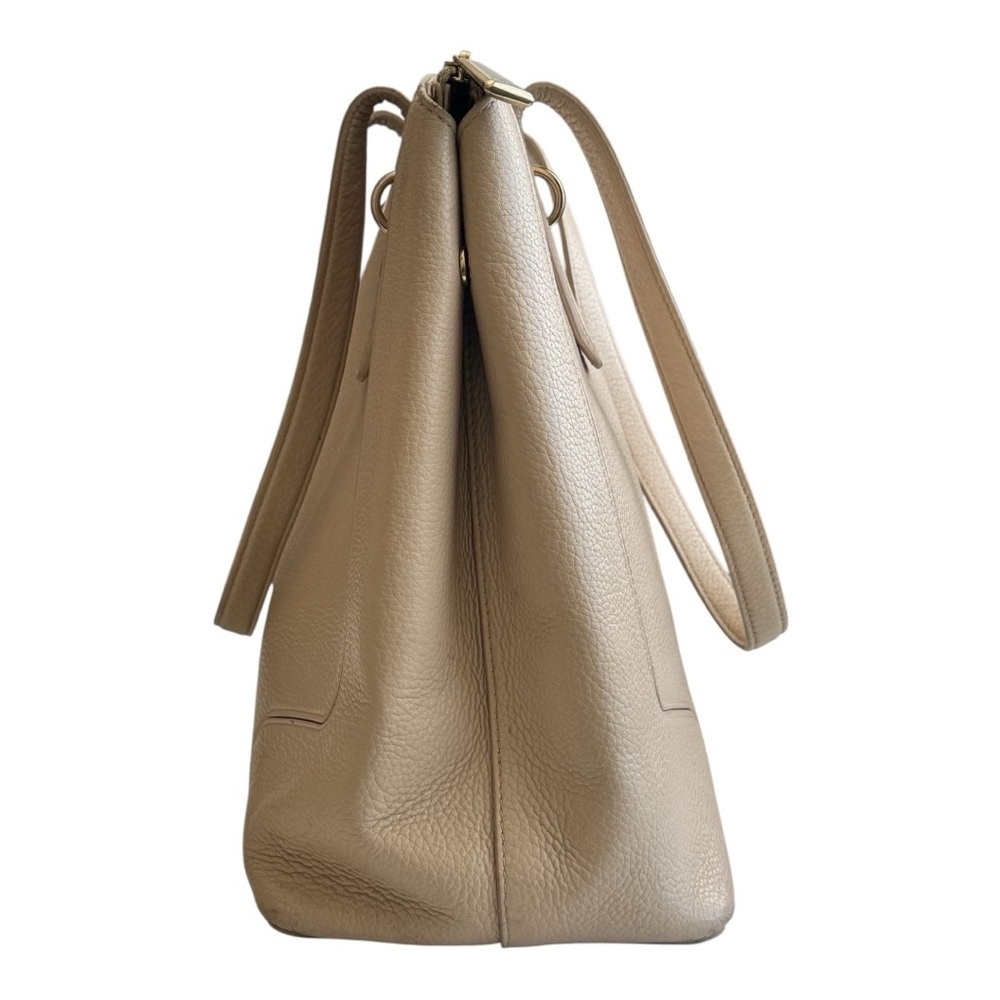 Furla Leather Ivory Perla Shoulder Tote Minimalist Classic Elegant Gold Hardware - Picture 4 of 13